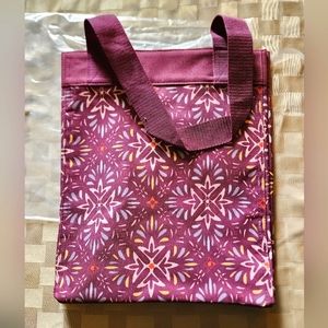 Thirty-One Essential Storage Tote